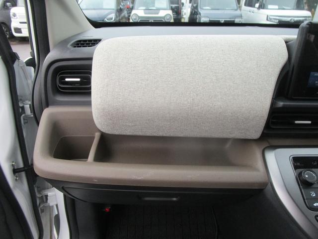 フリード e:HEVエアー Biz HondaSENSING・バックカメラ・ETC・純正メモリーナビ・LEDヘッドライト・両側電動スライドドア・シートヒーター・Bluetooth接続・ドライブレコーダー(37枚目)