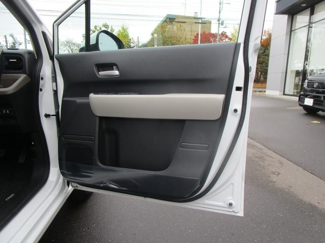 フリード e:HEVエアー Biz HondaSENSING・バックカメラ・ETC・純正メモリーナビ・LEDヘッドライト・両側電動スライドドア・シートヒーター・Bluetooth接続・ドライブレコーダー(50枚目)