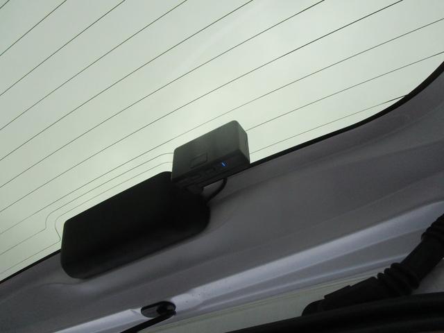 フリード e:HEVエアー Biz HondaSENSING・バックカメラ・ETC・純正メモリーナビ・LEDヘッドライト・両側電動スライドドア・シートヒーター・Bluetooth接続・ドライブレコーダー(55枚目)