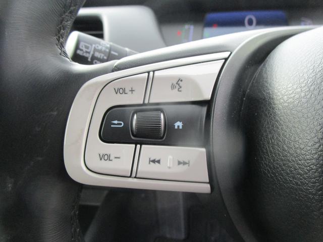 フィット e:HEVホーム メモリーナビ・リアカメラ・センシング・ドラレコ・夏冬タイヤ・Bluetooth・LEDヘッドライト(16枚目)