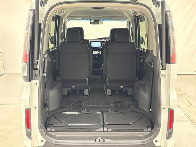 ステップワゴンスパーダ スパーダホンダセンシング　純正フルセグナビ・Ｒカメラ・Ｂｌｕｅｔｏｏｔｈ・ＵＳＢ入力・エンスタ・ＥＴＣ・ＬＥＤライト・左右電動スライドドア・純正フロントドラレコ・（27枚目）