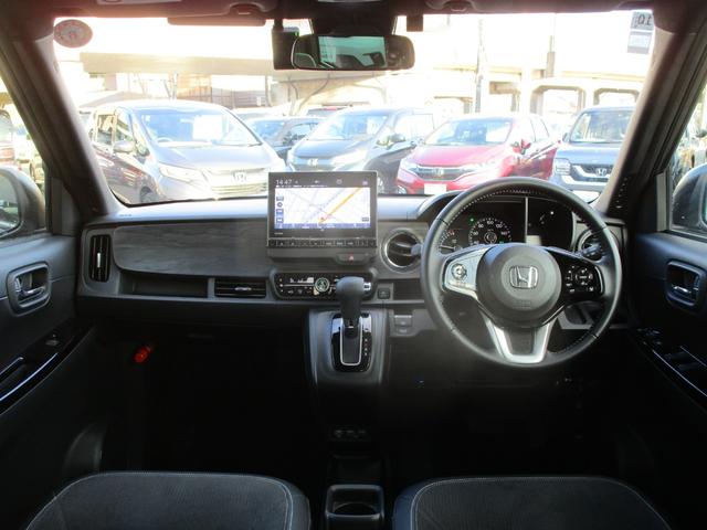 N-ONE プレミアム メモリーナビ・リアカメラ・センシング・ドラレコ・夏冬タイヤ・Bluetooth・LEDヘッドライト・ETC・(3枚目)