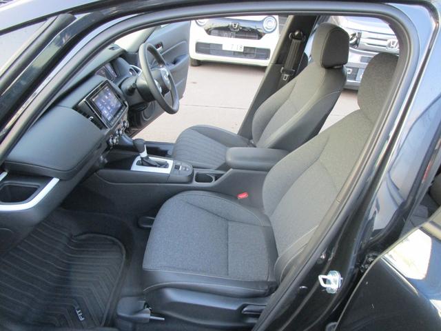 フィット ホーム　メモリーナビ・リアカメラ・センシング・ドラレコ・Ｂｌｕｅｔｏｏｔｈ・ＬＥＤヘッドライト・夏冬タイヤ・（38枚目）