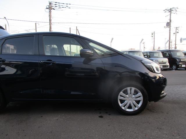 フィット ホーム　メモリーナビ・リアカメラ・センシング・ドラレコ・Ｂｌｕｅｔｏｏｔｈ・ＬＥＤヘッドライト・夏冬タイヤ・（60枚目）