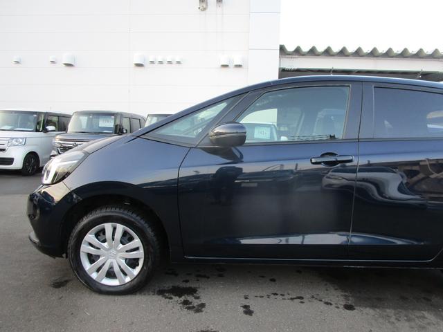 フィット ホーム　メモリーナビ・リアカメラ・センシング・ドラレコ・Ｂｌｕｅｔｏｏｔｈ・ＬＥＤヘッドライト・夏冬タイヤ・（62枚目）