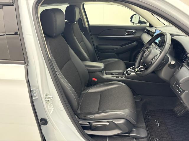 ヴェゼル e:HEVZ HondaSENSING・バックカメラ・ETC・エンジンスターター・純正メモリーナビ・LEDヘッドライト・純正前後ドライブレコーダー・Bluetooth接続・シートヒーター(11枚目)