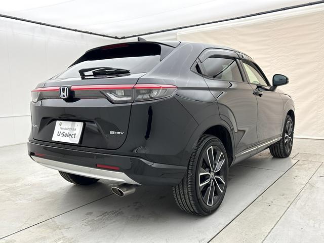 ヴェゼル ｅ：ＨＥＶＺ　ＨｏｎｄａＳＥＮＳＩＮＧ・３６０度カメラ・ＥＴＣ・ＨｏｎｄａＣＯＮＮＥＣＴディスプレイ・ＬＥＤヘッドライト・シートヒーター・Ｂｌｕｅｔｏｏｔｈ接続（4枚目）