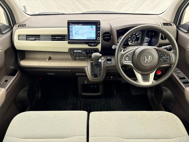 Ｎ－ＷＧＮ Ｌ・ターボホンダセンシング　純正フルセグナビ・Ｂｌｕｅｔｏｏｔｈ・ＵＳＢ端子・バックカメラ・ＤＶＤ・ＬＥＤライト・ＥＴＣ・純正前後ドラレコ・シートヒーター・ベンチシート・（4枚目）