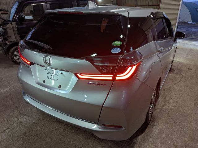 シャトル ハイブリッド ホンダセンシング 4WD ナビ TV LEDライト フォグランプ(2枚目)