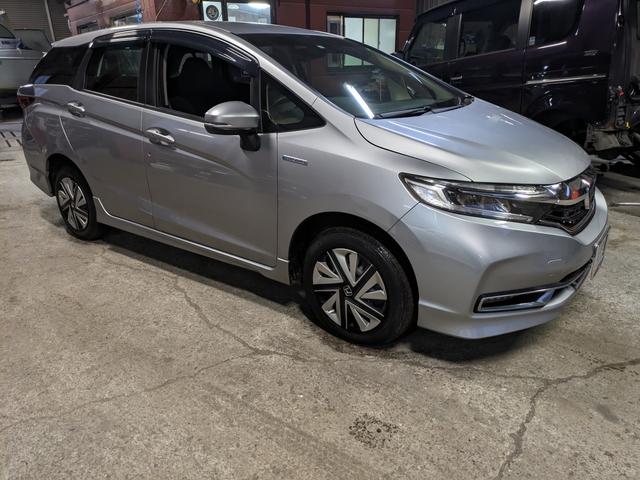 シャトル ハイブリッド ホンダセンシング 4WD ナビ TV LEDライト フォグランプ(11枚目)