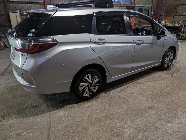 シャトル ハイブリッド ホンダセンシング 4WD ナビ TV LEDライト フォグランプ(13枚目)