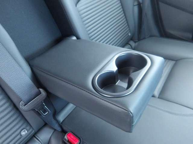 オーラ 1.2 G FOUR レザーエディション 4WD 当社試乗車アップ アラウンドビューモニタ(9枚目)