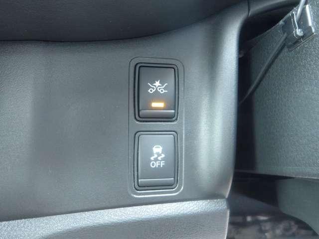 セレナ 2.0 ハイウェイスター Vセレクション 4WD プロパイロット(11枚目)