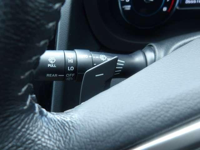 フォレスター ２．０　Ｓ　リミテッド　スマート　エディション　４ＷＤ　アイサイト　社外メモリーナビゲーション（5枚目）