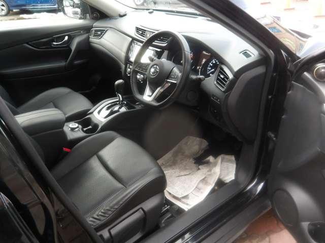 エクストレイル ２．０　２０Ｘｉ　２列車　４ＷＤ　プロパイロット（12枚目）