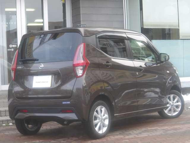 デイズ 660 X 4WD 社外メモリーナビゲーション バックカメラ(2枚目)