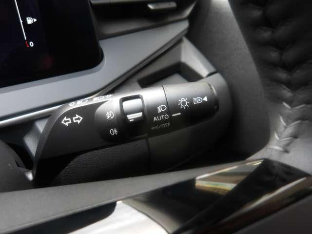 ノート １．２　Ｘ　ＦＯＵＲ　４ＷＤ　社外８インチメモリーナビゲーション（8枚目）