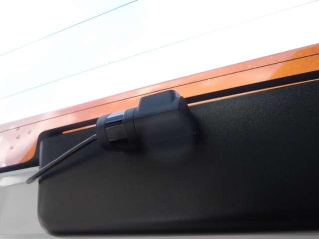 デイズ ６６０　ハイウェイスターＸ　４ＷＤ　社外９インチメモリーナビゲーション（13枚目）