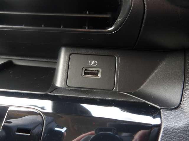 デイズ ６６０　ハイウェイスターＸ　４ＷＤ　社外９インチメモリーナビゲーション（18枚目）