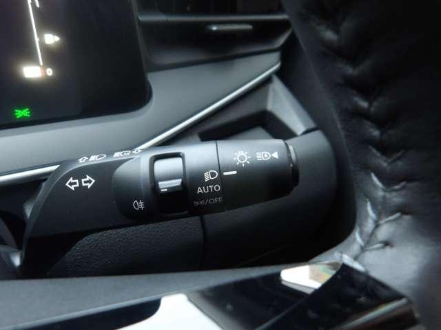 ノート １．２　Ｓ　ＦＯＵＲ　４ＷＤ　社外９インチメモリーナビゲーション（8枚目）