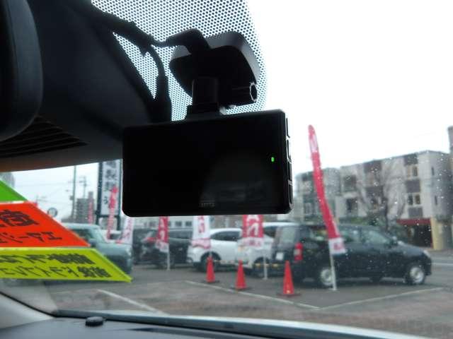 ノート １．２　Ｓ　ＦＯＵＲ　４ＷＤ　社外９インチメモリーナビゲーション（12枚目）