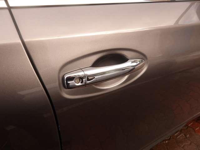 エクストレイル ２．０　２０Ｓ　Ｖセレクション　２列車　４ＷＤ　２０Ｓ　Ｖセレクション　社外ナビゲーション（3枚目）