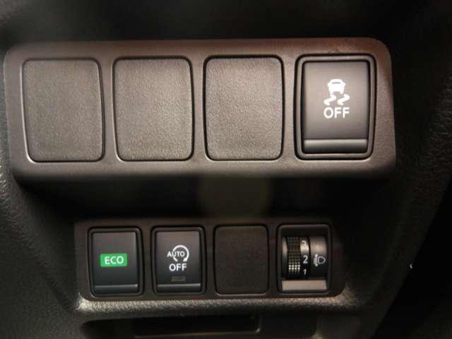 エクストレイル ２．０　２０Ｓ　Ｖセレクション　２列車　４ＷＤ　２０Ｓ　Ｖセレクション　社外ナビゲーション（7枚目）