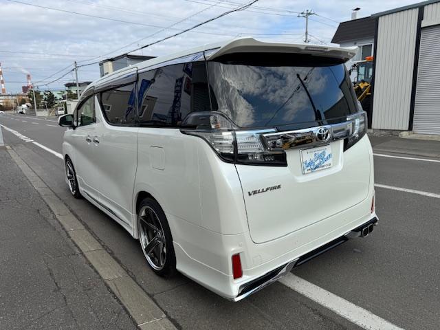 ヴェルファイア 2.5Z モデリスタエアロ work20インチ 両側パワースライドドア ナビ/フルセグTV Bluetooth接続 バックカメラ オートブレーキホールド フリップダウンモニター 後席オットマン シートカバー(4枚目)