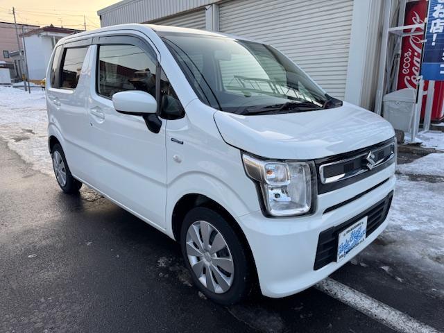 ワゴンＲ ハイブリッドＦＸ　アイドリングストップ　オートライト　オートエアコン　シートヒーター　ＥＴＣ　４ＷＤ（8枚目）