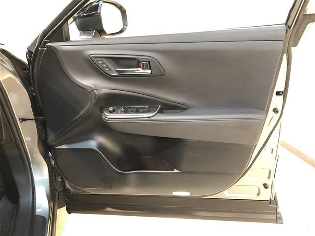 クラウンクロスオーバー Ｇアドバンスド・レザーパッケージ　ＴＳＳ　レザー　フルセグＴＶ　元試乗車　パワーシート　ＬＥＤヘッドライト　クルーズコントロール　寒冷地仕様　Ｂカメラ　ドライブレコーダ　オートエアコン　アルミホイル　ＥＴＣ付　横滑り防止装置　４ＷＤ（12枚目）