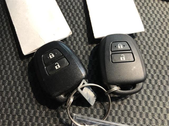 ハイエースバン ロングＤＸ　インテリジェントクリアランスソナー　盗難防止装置　前席パワーウィンドウ　横滑り防止　３列シート　Ｗエアコン　運転席エアバッグ　ドライブレコーダー　バックカメラ　キーレス　ＥＴＣ車載器　フルタイム４ＷＤ（21枚目）
