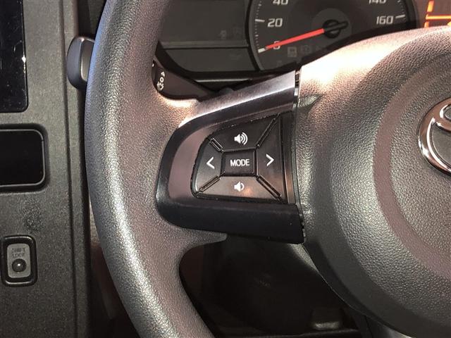 ルーミー Ｘ　Ｓ　ウォークスルー　衝突軽減システム　ＥＳＣ　バックカメラ　アイドリングストップ　ＤＶＤ再生　４ＷＤ　盗難防止システム　ワンセグ　ＡＢＳ　ＥＴＣ　エアコン　スマートキー　メモリーナビ　ナビ＆ＴＶ（16枚目）