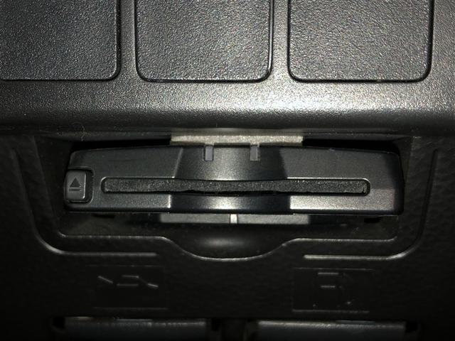 ルーミー Ｘ　Ｓ　ウォークスルー　衝突軽減システム　ＥＳＣ　バックカメラ　アイドリングストップ　ＤＶＤ再生　４ＷＤ　盗難防止システム　ワンセグ　ＡＢＳ　ＥＴＣ　エアコン　スマートキー　メモリーナビ　ナビ＆ＴＶ（21枚目）