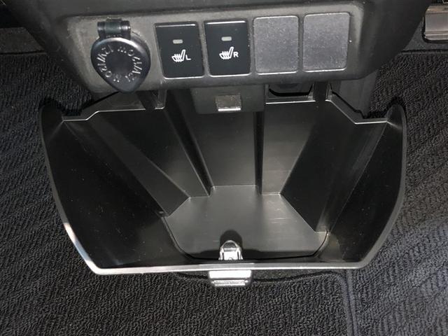 ルーミー Ｘ　Ｓ　ウォークスルー　衝突軽減システム　ＥＳＣ　バックカメラ　アイドリングストップ　ＤＶＤ再生　４ＷＤ　盗難防止システム　ワンセグ　ＡＢＳ　ＥＴＣ　エアコン　スマートキー　メモリーナビ　ナビ＆ＴＶ（30枚目）