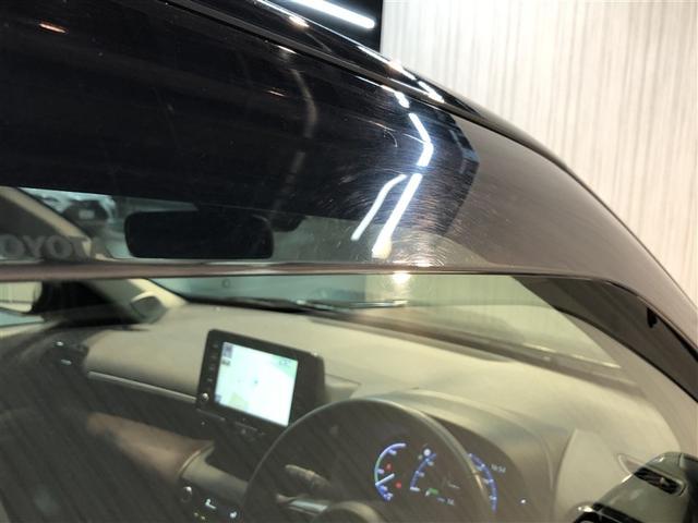 ヤリスクロス ハイブリッドＺ　クルーズＣ　横滑防止装置　リアカメラ　フルセグ地デジ　ＬＥＤライト　メモリーナビゲーション　ナビ＆ＴＶ　盗難防止装置　電動シート　ＡＷ　キーレス　寒冷地仕様　スマートキー　ＡＢＳ　４ＷＤ　エアバッグ（13枚目）