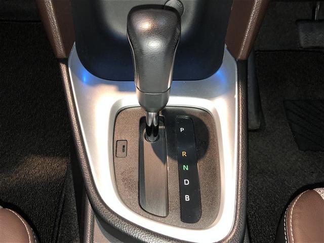 ヤリスクロス ハイブリッドＺ　クルーズＣ　横滑防止装置　リアカメラ　フルセグ地デジ　ＬＥＤライト　メモリーナビゲーション　ナビ＆ＴＶ　盗難防止装置　電動シート　ＡＷ　キーレス　寒冷地仕様　スマートキー　ＡＢＳ　４ＷＤ　エアバッグ（20枚目）