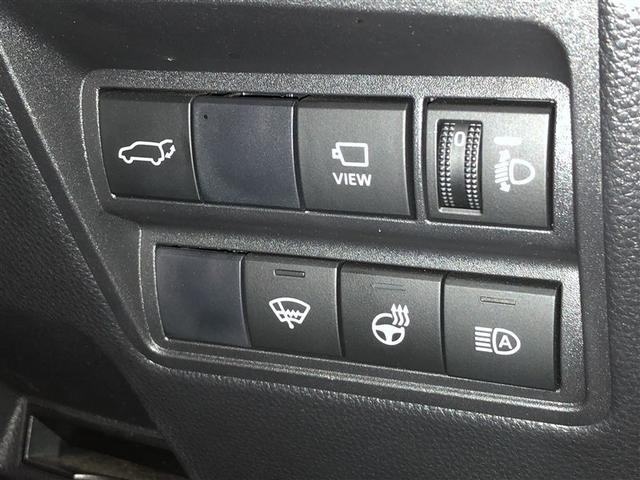 ヤリスクロス ハイブリッドＺ　クルーズＣ　横滑防止装置　リアカメラ　フルセグ地デジ　ＬＥＤライト　メモリーナビゲーション　ナビ＆ＴＶ　盗難防止装置　電動シート　ＡＷ　キーレス　寒冷地仕様　スマートキー　ＡＢＳ　４ＷＤ　エアバッグ（24枚目）