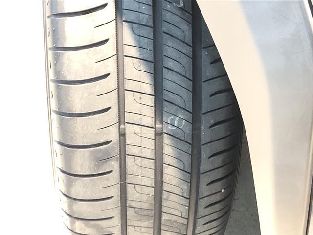 ヤリスクロス ハイブリッドＺ　クルーズＣ　横滑防止装置　リアカメラ　フルセグ地デジ　ＬＥＤライト　メモリーナビゲーション　ナビ＆ＴＶ　盗難防止装置　電動シート　ＡＷ　キーレス　寒冷地仕様　スマートキー　ＡＢＳ　４ＷＤ　エアバッグ（35枚目）