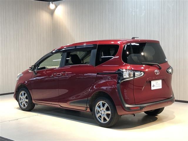 シエンタ Ｘ　ＶＳＣ　パワーウインドウ　寒冷地仕様車　キーレスエントリー　パワーステアリング　マニュアルエアコン　アルミホイール　ワンセグＴＶ　衝突被害軽減ブレーキ　４ＷＤ　バックカメラ　スマートキー　ＥＴＣ（7枚目）