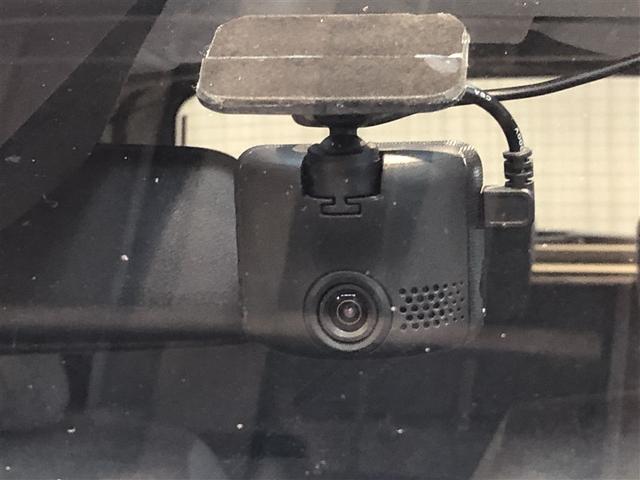 パッソ Ｘ　Ｌパッケージ　衝突回避支援　フルセグＴＶ　ＬＥＤヘッドライト　ＤＶＤ再生　寒冷地仕様　ＶＳＣ　４ＷＤ　スマートキー　ＥＴＣ　バックカメラ　アイドリングストップ　ドラレコ　盗難防止システム　ベンチシート　メモリーナビ（6枚目）