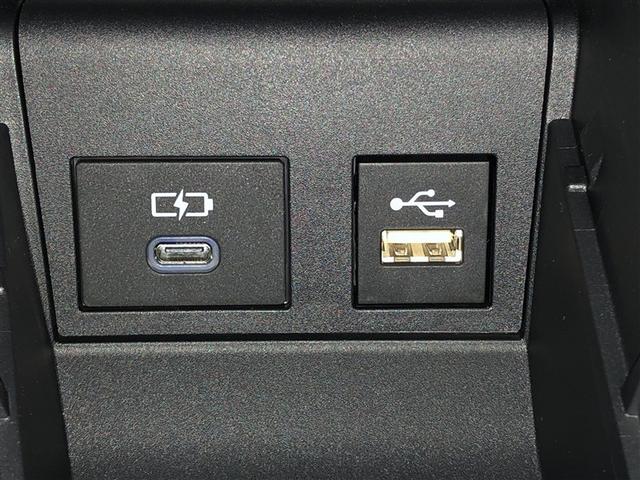 ノア Ｘ　ダブルエアコン　ＬＥＤヘッド　盗難防止システム　バックカメラ　オートエアコン　クルーズコントロール　４ＷＤ　エアバッグ　ＡＢＳ　寒冷地仕様　ミュージックプレイヤー接続可　３列シート　キーレス　ＴＳＳ（29枚目）