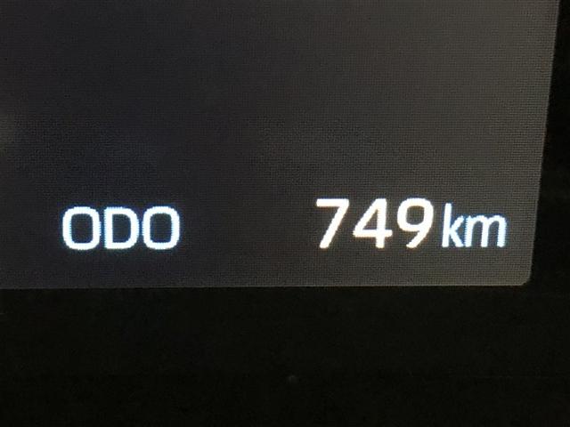 ノア Ｘ　ダブルエアコン　ＬＥＤヘッド　盗難防止システム　バックカメラ　オートエアコン　クルーズコントロール　４ＷＤ　エアバッグ　ＡＢＳ　寒冷地仕様　ミュージックプレイヤー接続可　３列シート　キーレス　ＴＳＳ（39枚目）