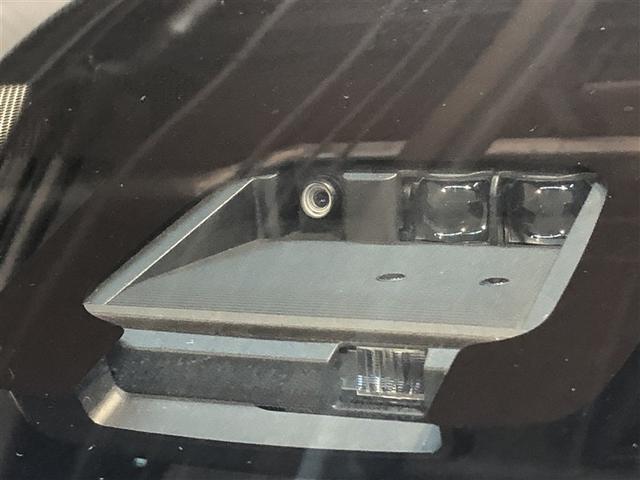 カローラフィールダー １．５Ｇ　ダブルバイビー　メモリナビ　バックモニタ　サイドエアバッグ　ナビ＆ＴＶ　エアバッグ　助手席エアバッグ　キーレス　パワーウィンドウ　横滑り防止機能　オートエアコン　ＡＢＳ　ＤＶＤ再生　スマートキー　フルセグＴＶ　４ＷＤ（4枚目）