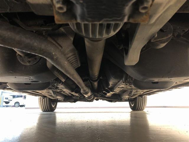 カローラフィールダー １．５Ｇ　ダブルバイビー　メモリナビ　バックモニタ　サイドエアバッグ　ナビ＆ＴＶ　エアバッグ　助手席エアバッグ　キーレス　パワーウィンドウ　横滑り防止機能　オートエアコン　ＡＢＳ　ＤＶＤ再生　スマートキー　フルセグＴＶ　４ＷＤ（9枚目）