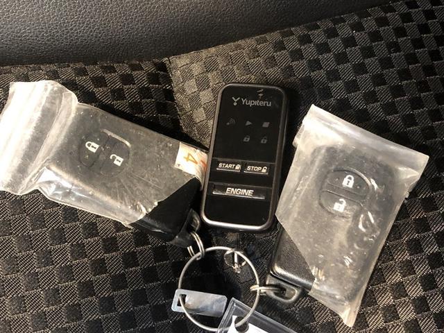 カローラフィールダー １．５Ｇ　ダブルバイビー　メモリナビ　バックモニタ　サイドエアバッグ　ナビ＆ＴＶ　エアバッグ　助手席エアバッグ　キーレス　パワーウィンドウ　横滑り防止機能　オートエアコン　ＡＢＳ　ＤＶＤ再生　スマートキー　フルセグＴＶ　４ＷＤ（21枚目）