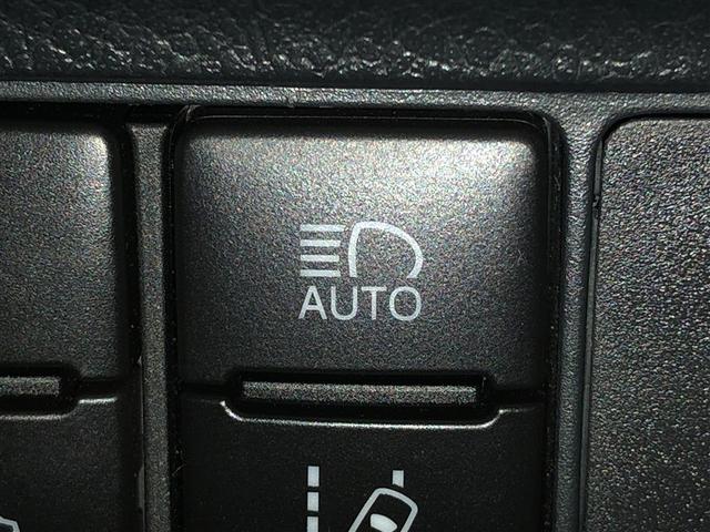 カローラフィールダー １．５Ｇ　ダブルバイビー　メモリナビ　バックモニタ　サイドエアバッグ　ナビ＆ＴＶ　エアバッグ　助手席エアバッグ　キーレス　パワーウィンドウ　横滑り防止機能　オートエアコン　ＡＢＳ　ＤＶＤ再生　スマートキー　フルセグＴＶ　４ＷＤ（26枚目）