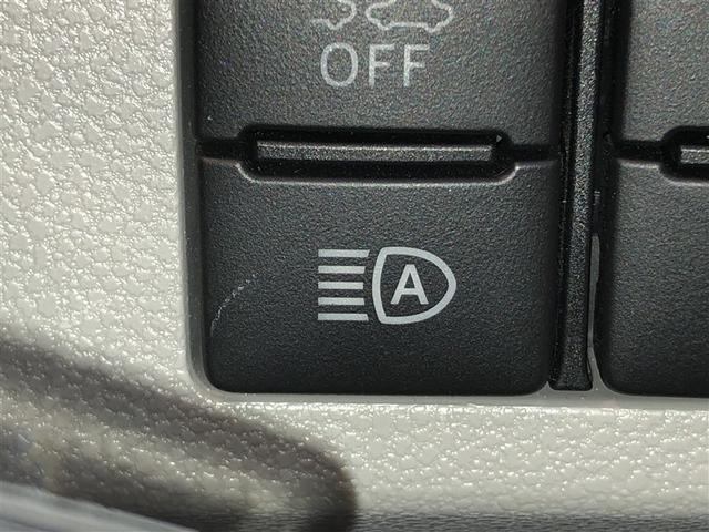 ピクシスエポック Ｘ　ＳＡＩＩＩ　誤発進抑制機能　横滑防止装置　キーレスエントリー　ＬＥＤヘッドライト　ＥＴＣ　アイドリングストップ　４ＷＤ　ナビ　バックカメラ　ＡＢＳ　エアコン　Ｗエアバック　メモリーナビ（21枚目）