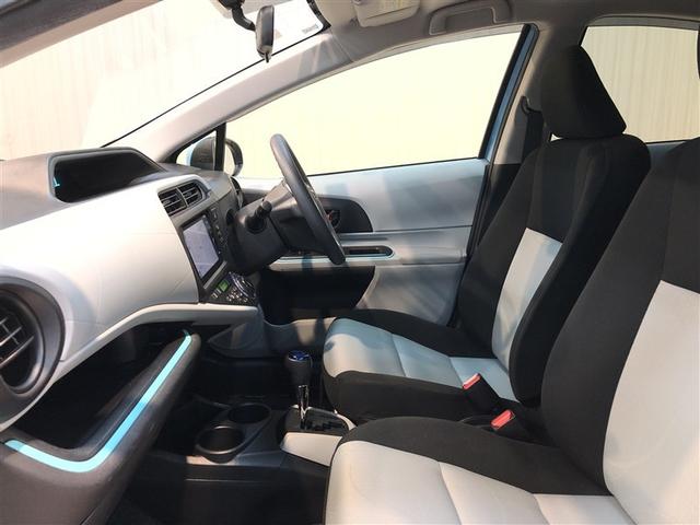 アクア Ｓ　スマートキープッシュスタート　キーレスエントリ　フルセグ地デジ　イモビ　ナビ＆ＴＶ　オートエアコン　デュアルエアバック　ＥＳＣ　パワーウィンドウ　ＤＶＤ再生可能　アルミホイール　ＳＲＳ　ＡＢＳ（9枚目）