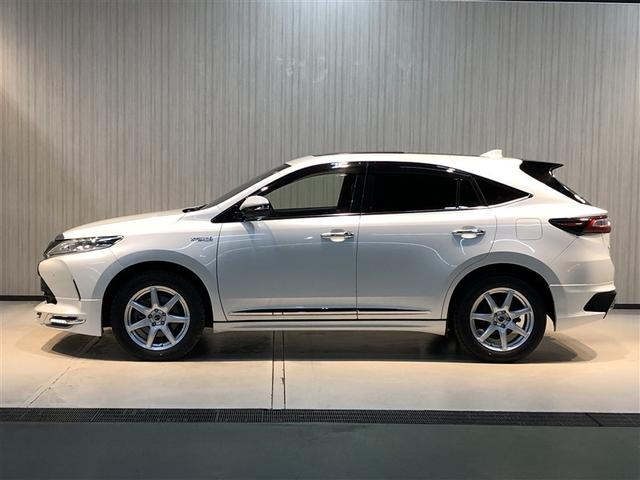 ハリアーハイブリッド プログレス メタル アンド レザーパッケージ 衝突軽減ブレーキ クルコン AW 本革シート DVD再生 ミュージックプレイヤー接続可 エアロ 記録簿有 LEDヘッドランプ Pシート メモリーナビ 横滑り防止装置 バックカメラ ナビ&TV 4WD(7枚目)