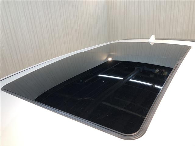 ハリアーハイブリッド プログレス メタル アンド レザーパッケージ 衝突軽減ブレーキ クルコン AW 本革シート DVD再生 ミュージックプレイヤー接続可 エアロ 記録簿有 LEDヘッドランプ Pシート メモリーナビ 横滑り防止装置 バックカメラ ナビ&TV 4WD(9枚目)